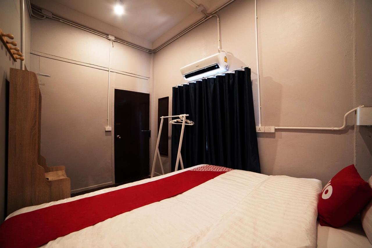 Oyo 480 Lemon Siam Hostel Bangkok Exteriér fotografie